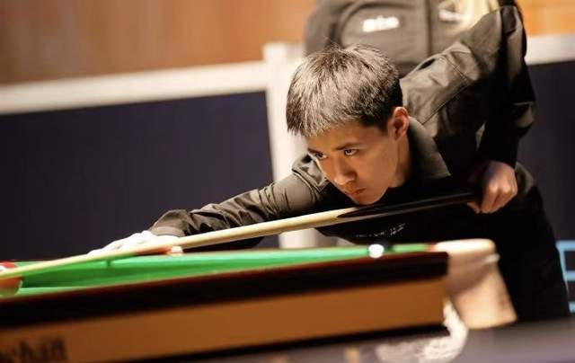 的中场核心 的中场核心