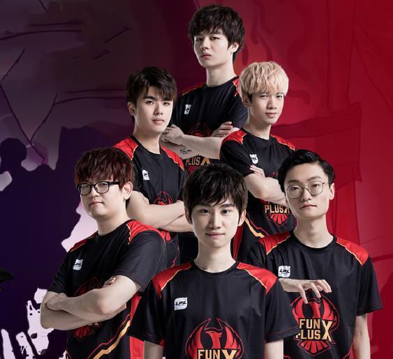 一个20岁 一个20岁