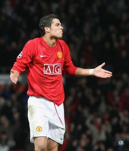 球控于头顶 球控于头顶