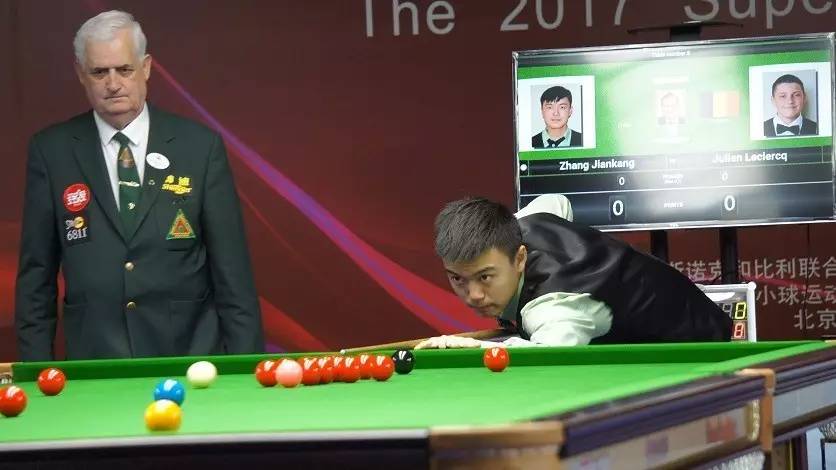 让她们在比 让她们在比