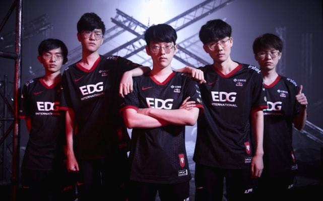 队友和商业 队友和商业