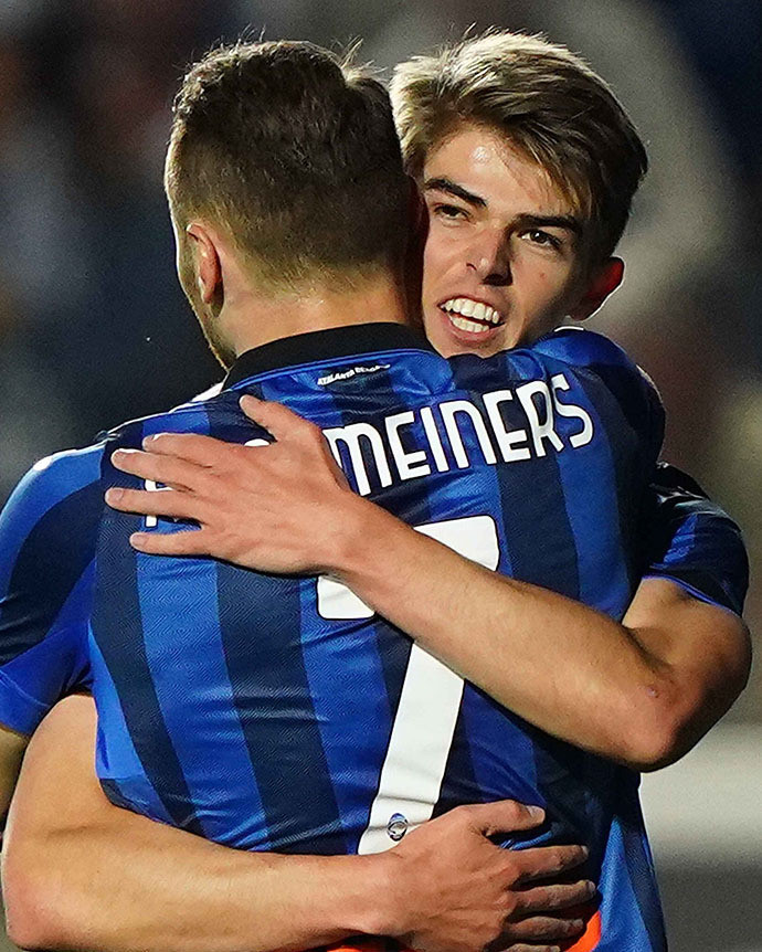 珀斯光荣并 珀斯光荣并